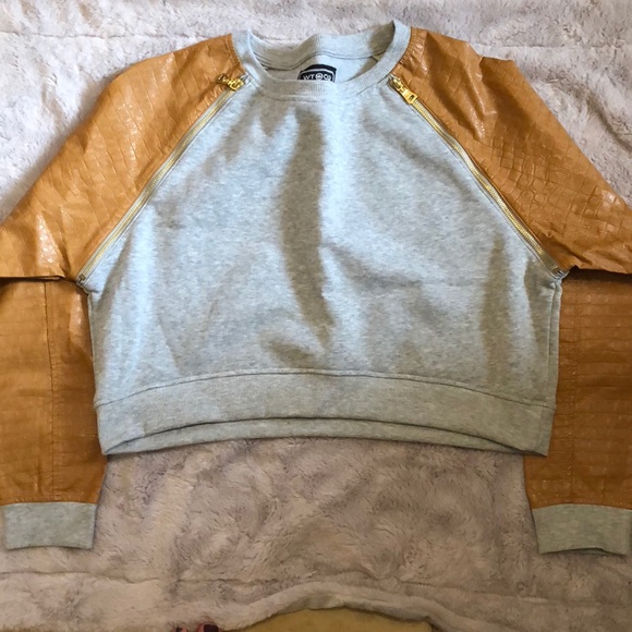 Jackets & Blazers - Jacket